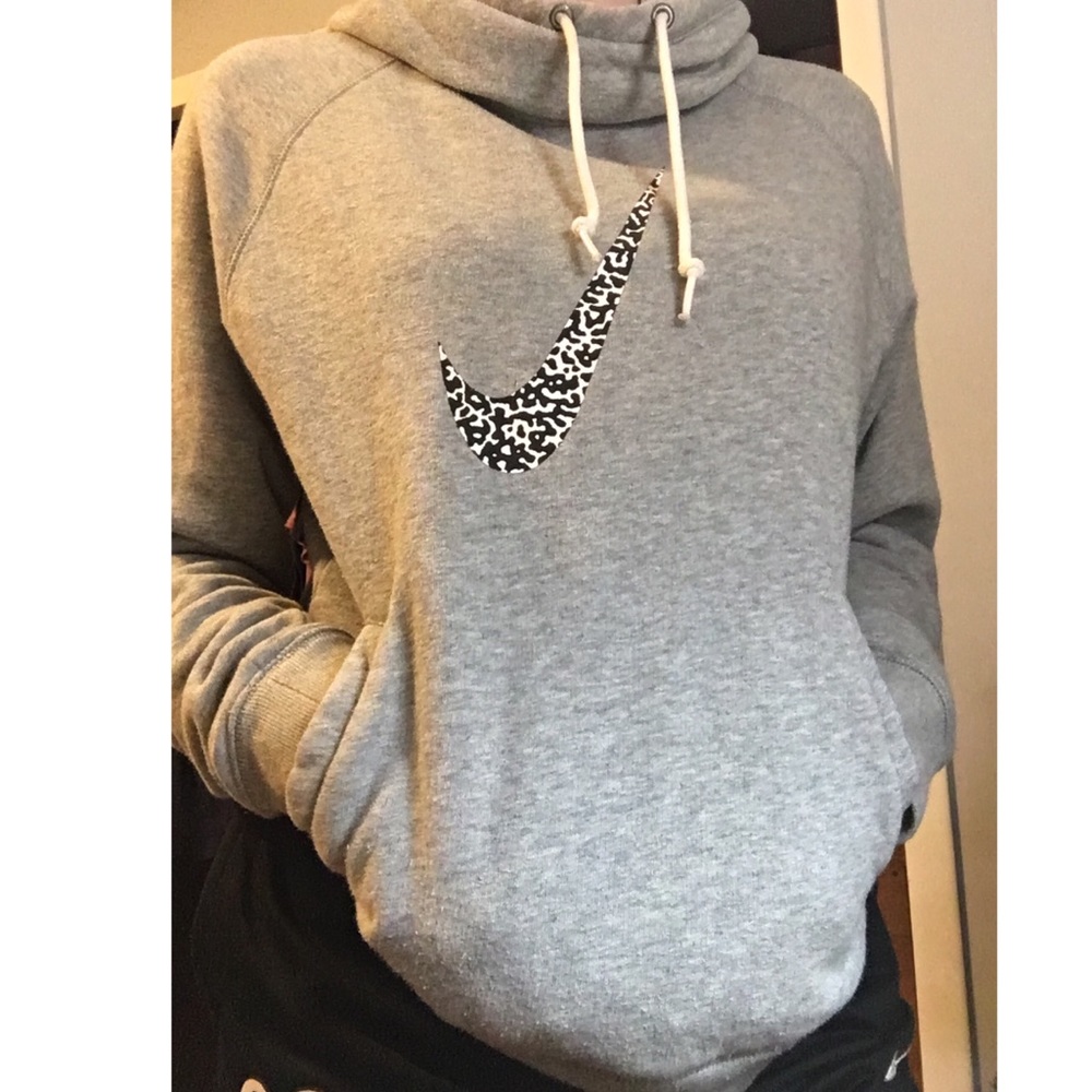 NIKE HOODIE 🖤